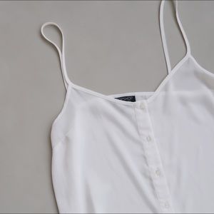 FLOWY TANK TOP 🕊